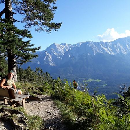 Ferienwohnung-Susanne-Im-Gaestehaus-Bergfrieden Bayersoien エクステリア 写真