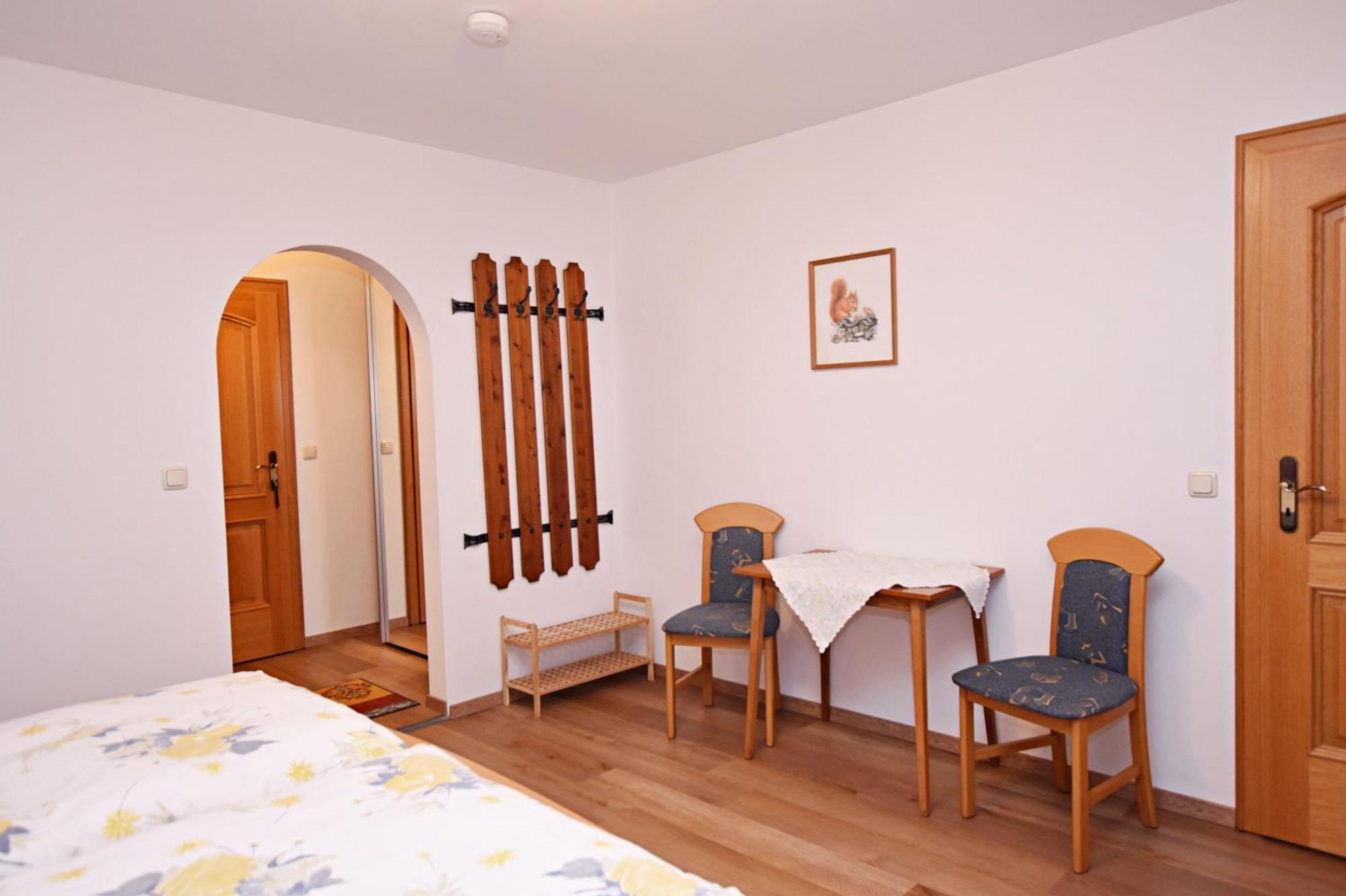Ferienwohnung-Susanne-Im-Gaestehaus-Bergfrieden Bayersoien エクステリア 写真