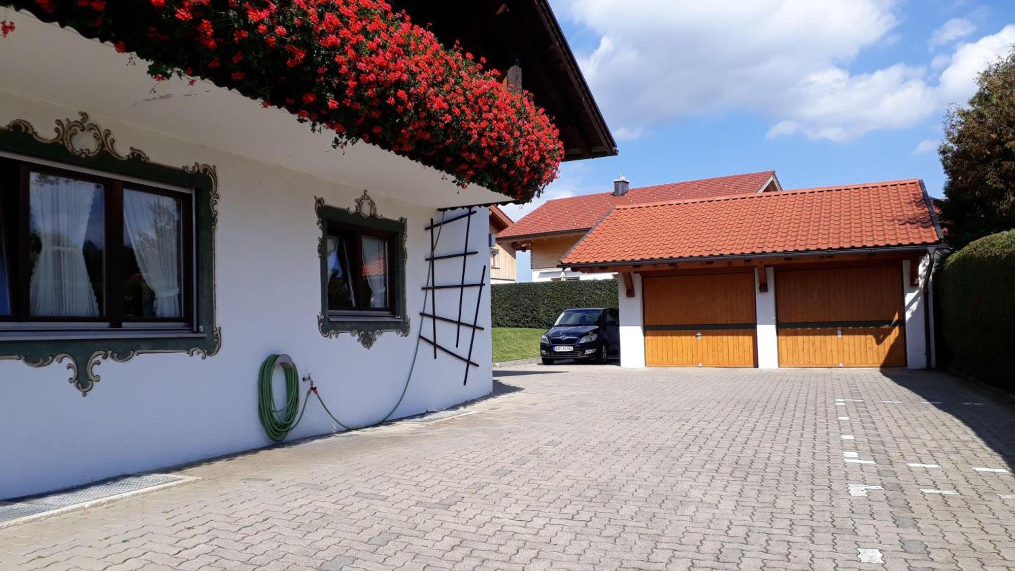 Ferienwohnung-Susanne-Im-Gaestehaus-Bergfrieden Bayersoien エクステリア 写真