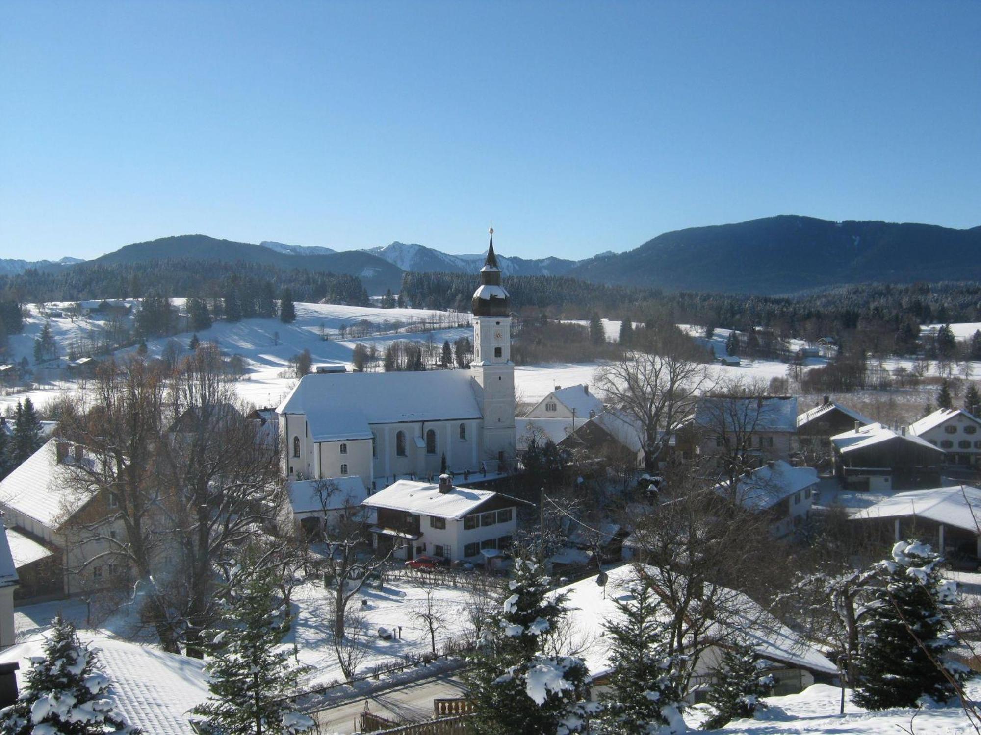 Ferienwohnung-Susanne-Im-Gaestehaus-Bergfrieden Bayersoien エクステリア 写真